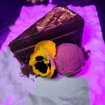 Nikitta Orlando - Chocolate cake - Japanese Near Me - Orlando, Florida