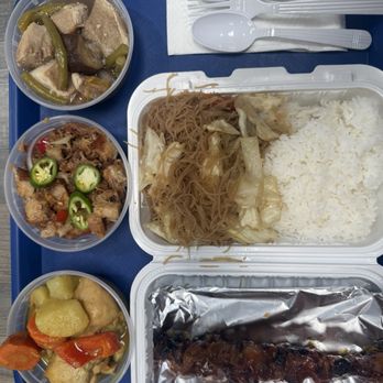 PhilHouse - Chicken Curry sisig - Filipino Near Me - Santa Clarita, California