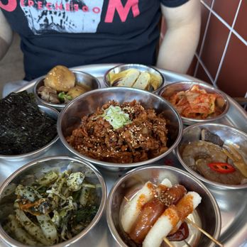 Kisa - Spicy Pork Platter - Korean Near Me - New York, New York