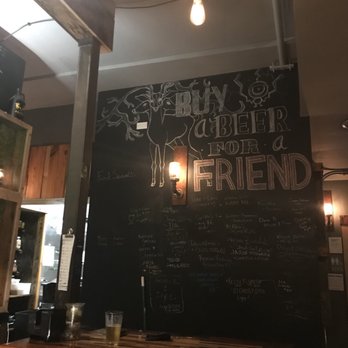 Alulu Brewpub - New American Near Me - Chicago, Illinois