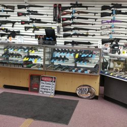 Pocono Mountain Firearms - Handguns