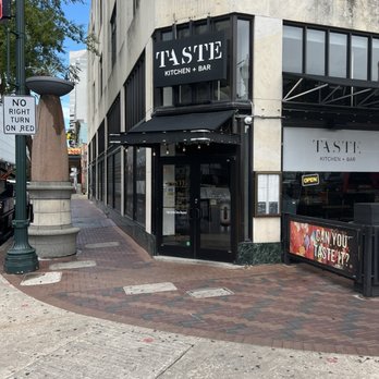 Taste Kitchen Bar - Taste kitchen and bar - Breakfast & Brunch Near Me - Houston, Texas Taste Kitchen Bar - Taste kitchen and bar - Breakfast & Brunch Near Me - Houston, Texas