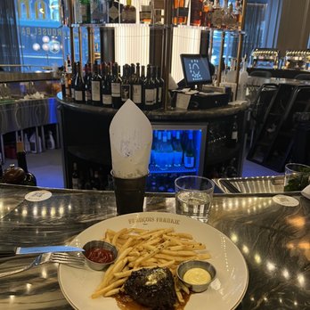 Francois Frankie - Steak frites - French Near Me - Chicago, Illinois Francois Frankie - Steak frites - French Near Me - Chicago, Illinois