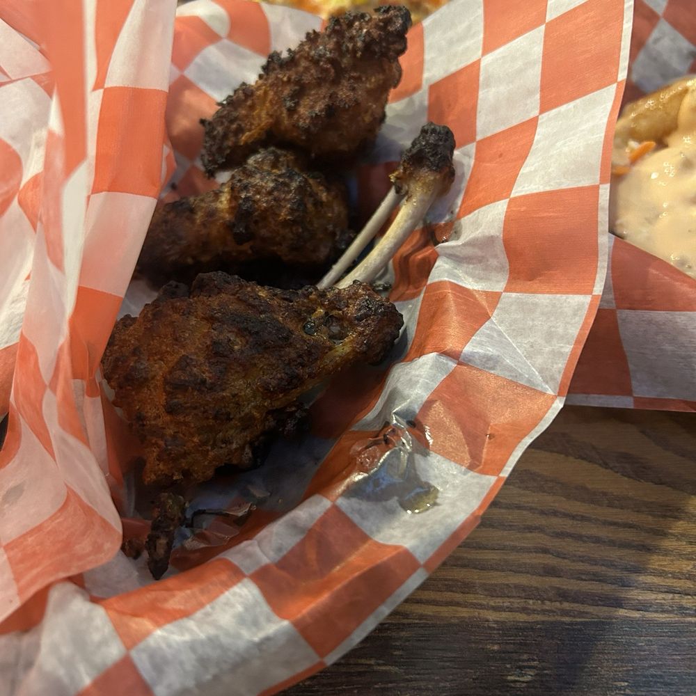 Copps Pizza - Burnt wings - Pizza Near Me - Papillion, Nebraska Copps Pizza - Burnt wings - Pizza Near Me - Papillion, Nebraska
