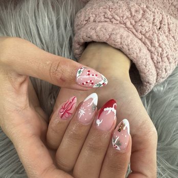 Holly’s Nails - Christmas Nails - Nail Salons Near Me - Cypress, California