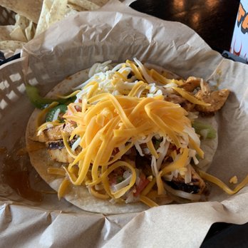 Torchy's Tacos - Chicken fajita - Tacos Near Me - Baton Rouge, Louisiana Torchy's Tacos - Chicken fajita - Tacos Near Me - Baton Rouge, Louisiana