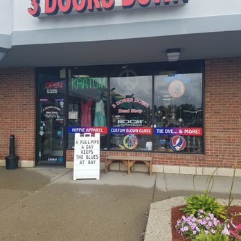 3 Doors Down - Head Shops Near Me - Waterford, Michigan 3 Doors Down - Head Shops Near Me - Waterford, Michigan