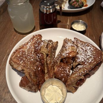 Cupitol Coffee & Eatery - Pancake or French Toast House Made Lemonade - Coffee & Tea Near Me - Chicago, Illinois Cupitol Coffee & Eatery - Pancake or French Toast House Made Lemonade - Coffee & Tea Near Me - Chicago, Illinois