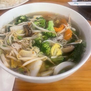 Mama Pho - Vegetarian pho with added chili spice - Vietnamese Near Me - Honolulu, Hawaii Mama Pho - Vegetarian pho with added chili spice - Vietnamese Near Me - Honolulu, Hawaii