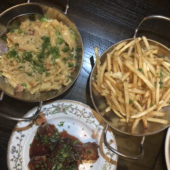 Bootleg Special - Garlic fries, crawfish mac, ribs on coke - Cajun/Creole Near Me - Boston, Massachusetts