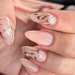 Magic Nails