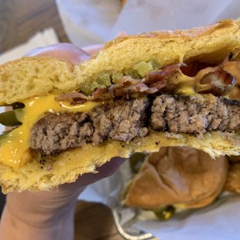 Teddy's Bigger Burgers - University - Burgers Near Me - Honolulu, Hawaii Teddy's Bigger Burgers - University - Burgers Near Me - Honolulu, Hawaii
