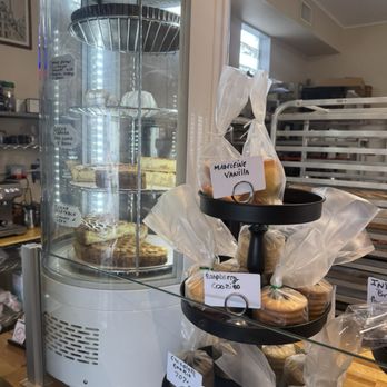 Maison Bouchard Fine Pastries - Bakeries Near Me - Delray Beach, Florida