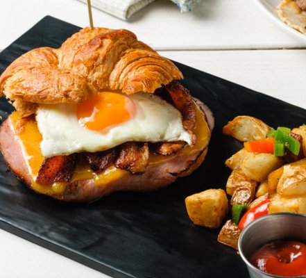 Toast Kitchen and Bar by null