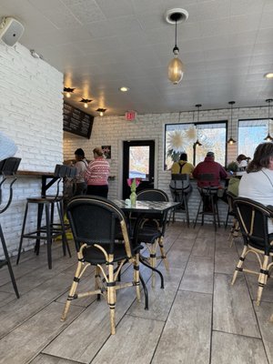 Lola's Street Kitchen by null