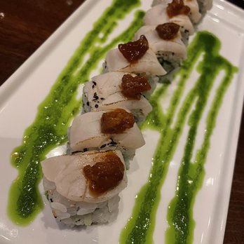 Mystique Asian Restaurant & Lounge - Sushi Bars Near Me - Everett, Massachusetts