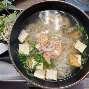 Mama Hue - Vegetarian Pho broth with shrimp and tofu. - Vietnamese Near Me - Vero Beach, Florida