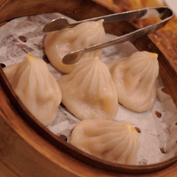 Gigantic Wonton - Crab Meat Pork Soup Dumpling (5 pcs) - Noodles Near Me - Boston, Massachusetts