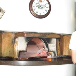 Pizzeria Orsucci - Wood fired pizza oven.