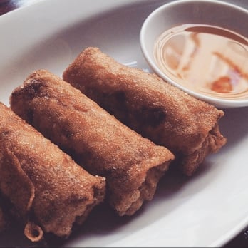 Mrs Saigon - Vegetariska vårrullar. - Vietnamese Near Me - Malmö, Alberta