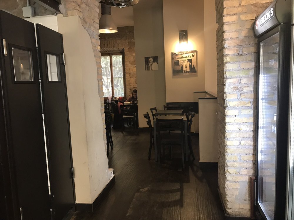 Burgers THE BUTCHER SHOP Via Michele di Lando 13A, Roma, Italy