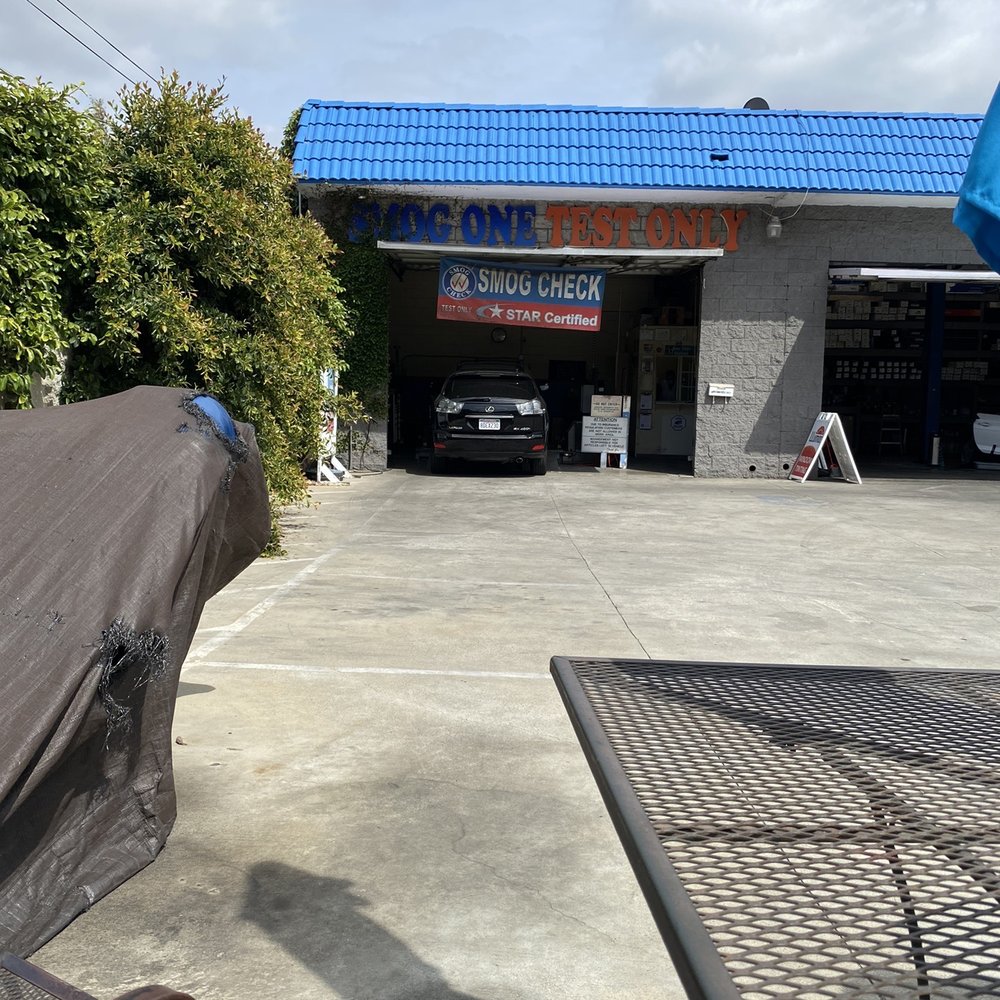 Smog One Test Only - Small table to wait at while getting your smog check - Smog Check Stations Near Me - Los Angeles, California