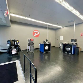 Pep Boys - Customer service with 4 help desks - Tires Near Me - San Fernando, California Pep Boys - Customer service with 4 help desks - Tires Near Me - San Fernando, California