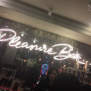 Magic Mike Live - Retail store outside front of theater - Performing Arts Near Me - Las Vegas, Nevada