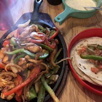 Casa Sanchez 2 - Chicken fajitas: huge portion with fresh peepers and onions and great flavor - Mexican Near Me - Leadville, Colorado Casa Sanchez 2 - Chicken fajitas: huge portion with fresh peepers and onions and great flavor - Mexican Near Me - Leadville, Colorado