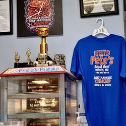 Pete's Roast Beef - Inside
