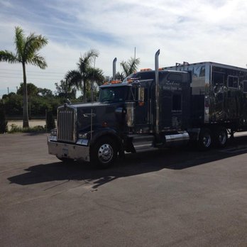Lukens Horse Transportation - Pet Transportation Near Me - Ravena, New York Lukens Horse Transportation - Pet Transportation Near Me - Ravena, New York