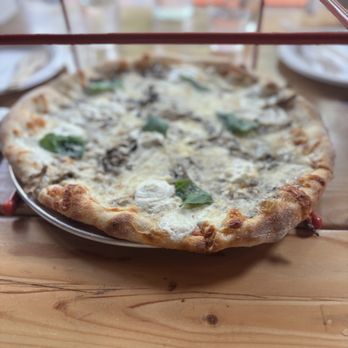 Za - Pizza Near Me - Portland, Maine