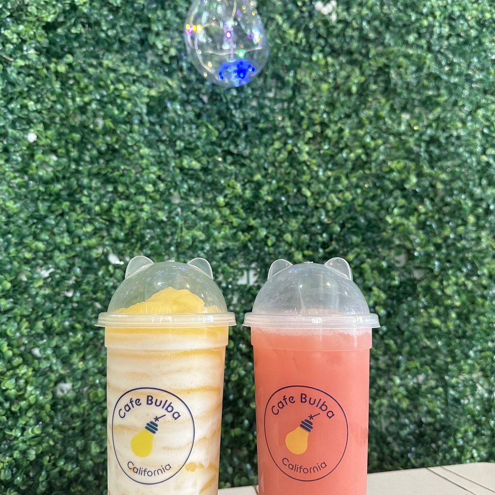 Cafe Bulba - Mango Swirl with jelly and Strawberry Slush - Bubble Tea Near Me - Anaheim, California
