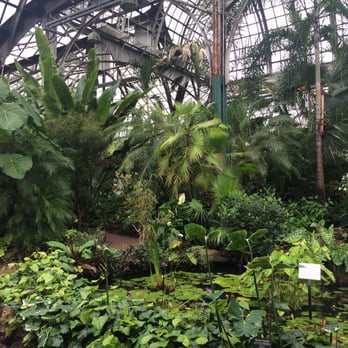 Lincoln Park Conservatory - Parks Near Me - Chicago, Illinois Lincoln Park Conservatory - Parks Near Me - Chicago, Illinois