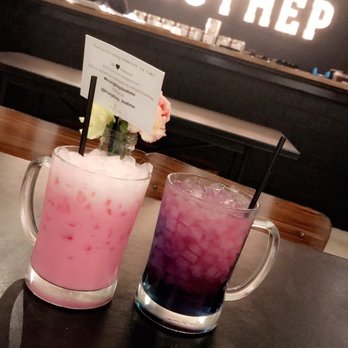 KrungThep Tea Time - Nom yen and sweet anchan - Tea Rooms Near Me - Winter Park, Florida