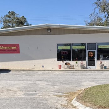 Memories Antiques & Collectables - Storefront - Used, Vintage & Consignment Near Me - Brooklet, Georgia Memories Antiques & Collectables - Storefront - Used, Vintage & Consignment Near Me - Brooklet, Georgia