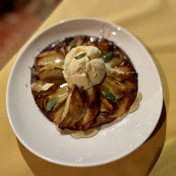 Charlotte's - "Apple Galette" (local Granny Smith apple, sweet pastry crust, vanilla ice cream)
