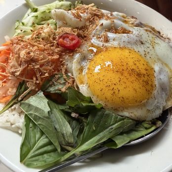 Maketto - Spicy Beef & Rice Bowl - Cafes Near Me - Washington, DC, District of Columbia