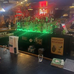 Gator's Pub - Gator's pub bar