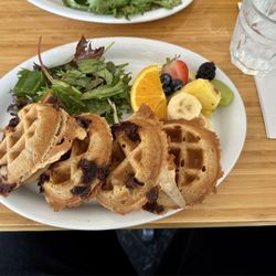 Starving Artist - Vegan chocolate chip waffles, fruit salad