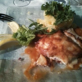 Claudius - Croustillant de lotte au fromage de chèvre et figatellu et son jus de veau tomaté ++++++ - French Near Me - Bastia, 2B Claudius - Croustillant de lotte au fromage de chèvre et figatellu et son jus de veau tomaté ++++++ - French Near Me - Bastia, 2B