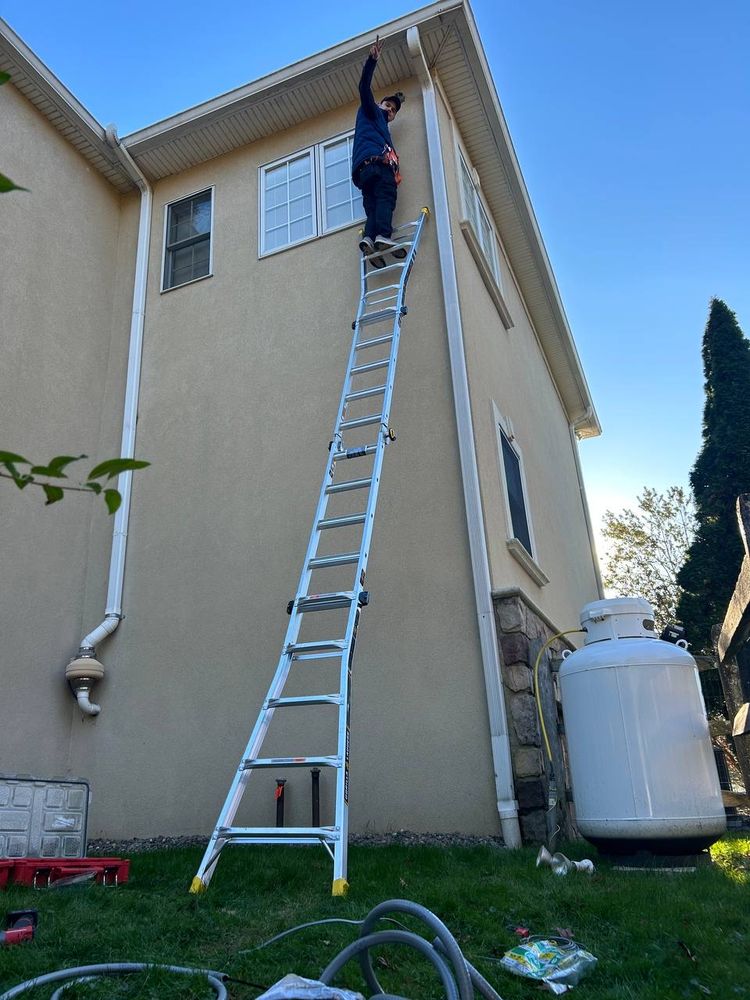 Slide of Mr. Sergei Handyman Service