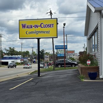 Walk-in-Closet - Exterior - Women's Clothing Near Me - Erlanger, Kentucky Walk-in-Closet - Exterior - Women's Clothing Near Me - Erlanger, Kentucky