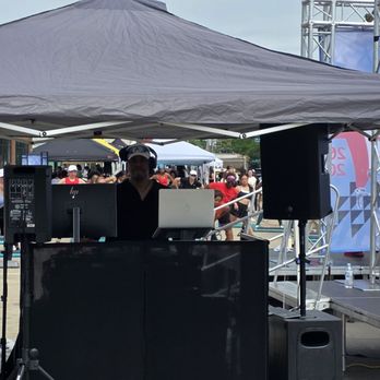 Dj StonePoet - DJ StonePoet @ Strength In The City Fitness Event Downtown Aurora IL - DJs Near Me Dj StonePoet - DJ StonePoet @ Strength In The City Fitness Event Downtown Aurora IL - DJs Near Me