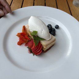 Dessert is so delicious