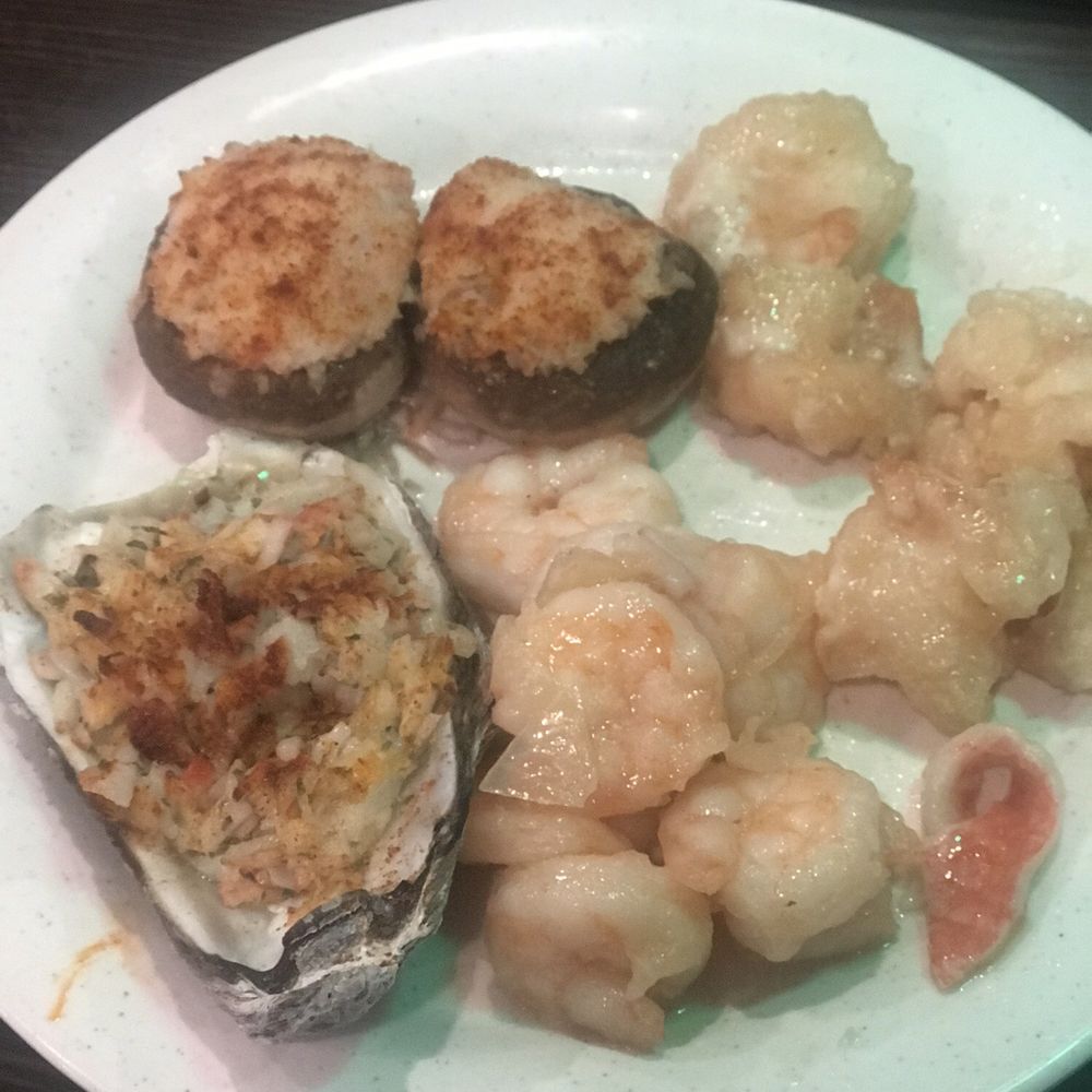 Buffet City - Stuffed mushrooms, 2 shrimp dishes, and Chinese Oysters Rockefeller - Buffets Near Me - St. Petersburg, Florida
