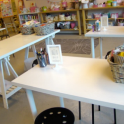 Make & Mingle - Craft area