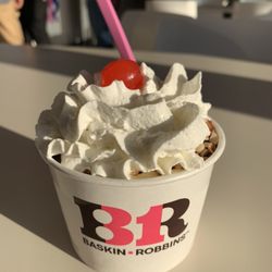 2-scoop Sundae