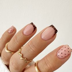 Luxe Nail Spa & Lashes - The design I wanted. Simple enough right?