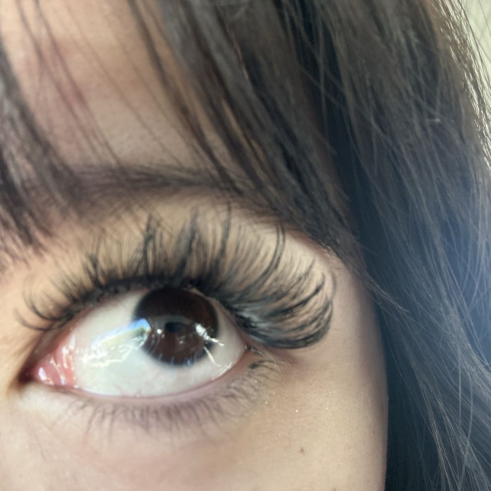 Blynk Beauty Studio - after 5 days & you can't tell they're almost a week in - Eyelash Service Near Me - Newark, California Blynk Beauty Studio - after 5 days & you can't tell they're almost a week in - Eyelash Service Near Me - Newark, California